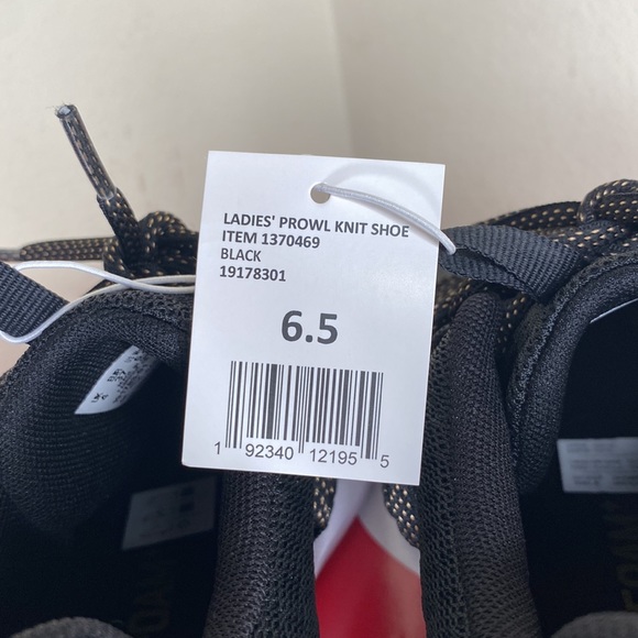 NWT Women’s Puma Prowl Knit Shoe Sneakers, black and white, size 6.5 - Picture 10 of 11